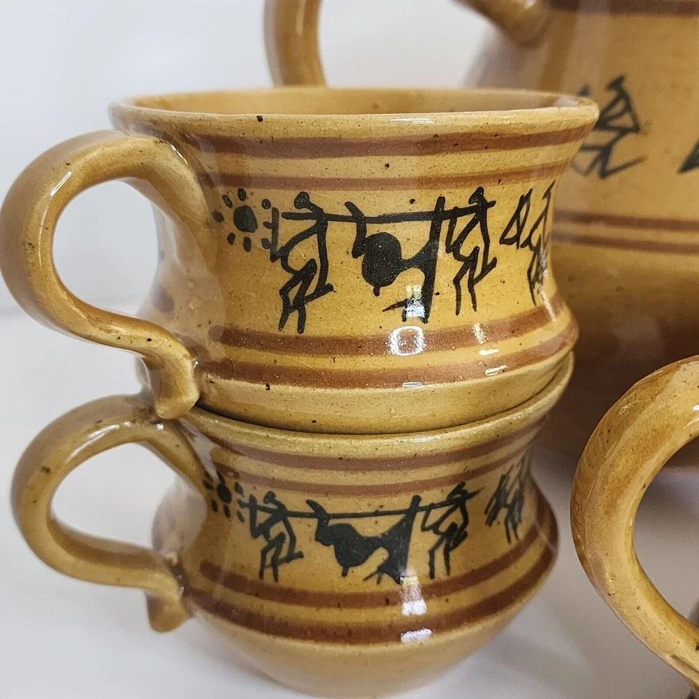 Vintage Ceramic Teapot & 5 Mugs Set Tribal Folk‎ Art People Design